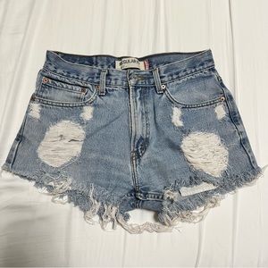 Vintage Levi’s 505 Regular Fit Shorts From Japan